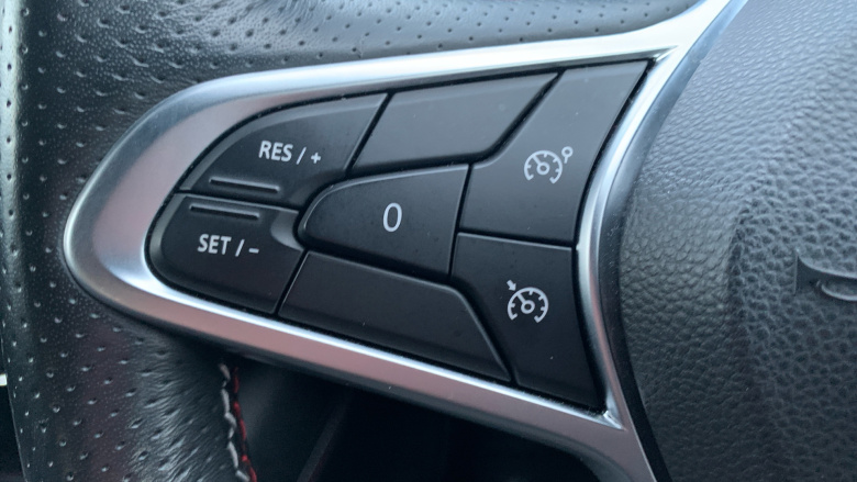 Renault Captur 1.6 E-TECH Hybrid 145 R.S. Line 5dr Auto Hybrid Hatchback